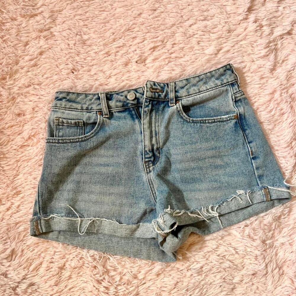Pacsun Mom Short Frayed Denim Cuttoff Summer Festival Coachella Country‎ Rustic